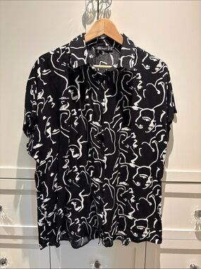 Big Dart Black & White Abstract Face Button-Down Shirt